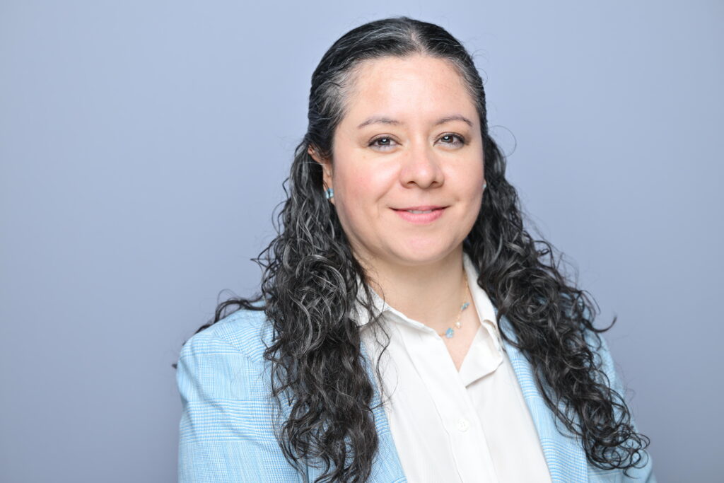 Sobre Nosotros ortega amanda 307 0755